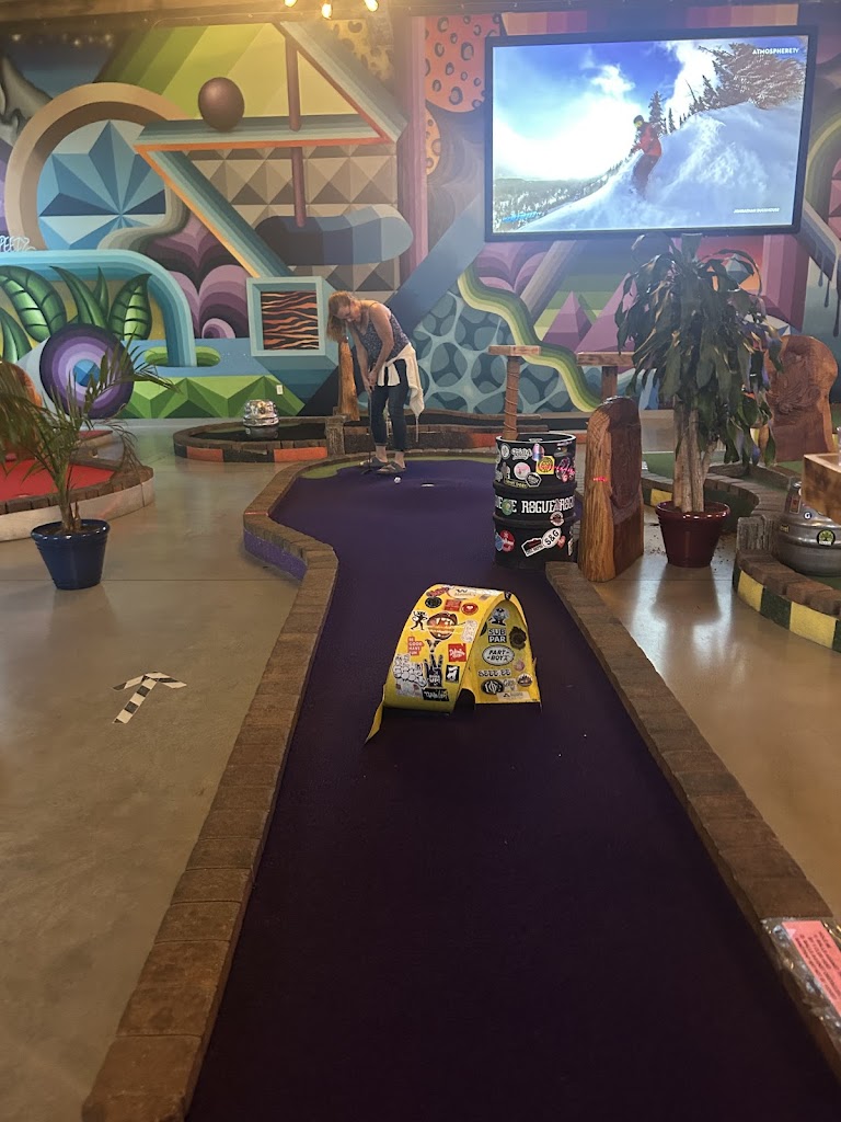 Birdie Time Pub and Mini Golf - review