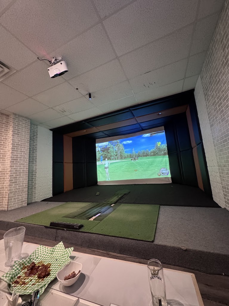 The Golf Lounge - Golf Simulator Richmond Hill - Indoor Golf - review