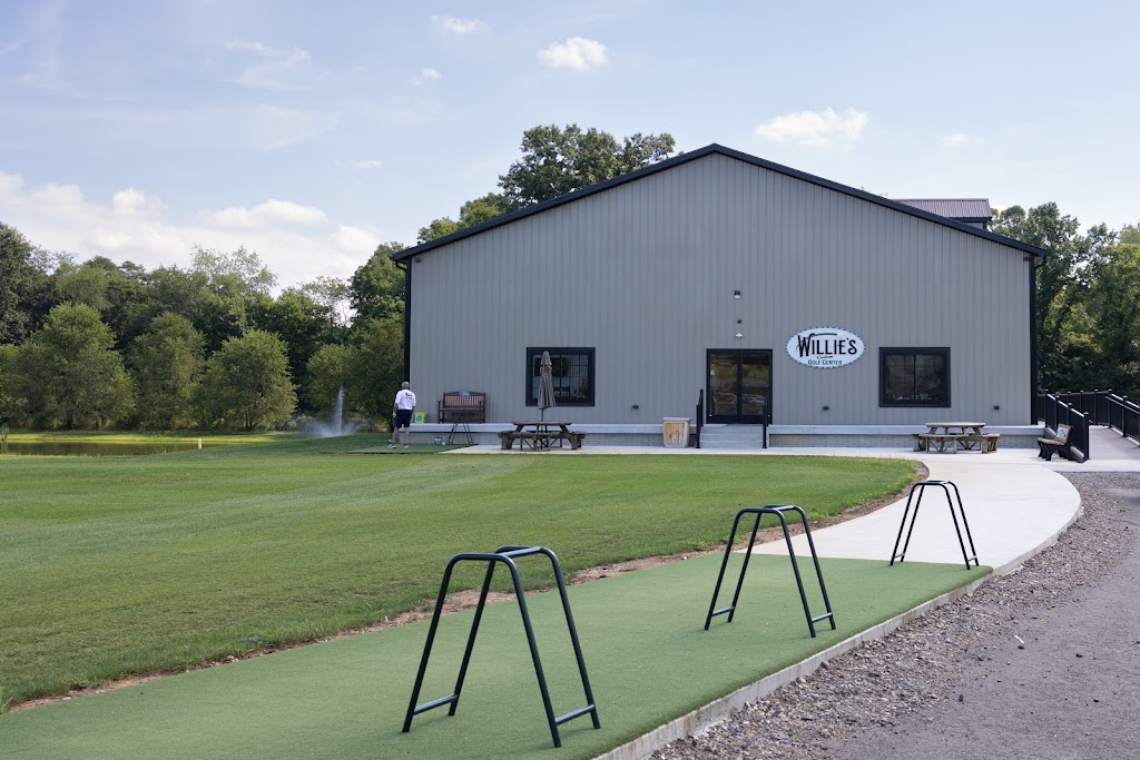 Willie's Custom Golf Center - featured
