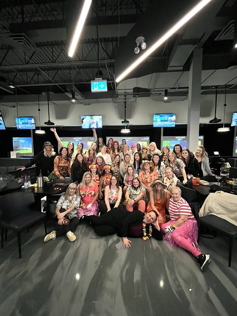 Silverwood's Golf and Lounge - gallery