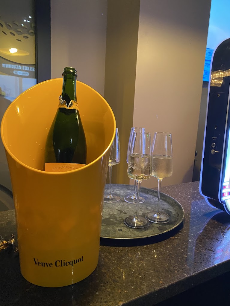 The Bunker Saratoga Springs - review