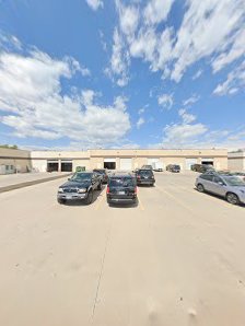 COR-Golf Cafe and Lounge - gallery