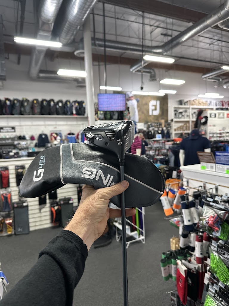 Roger Dunn Golf Shops - review