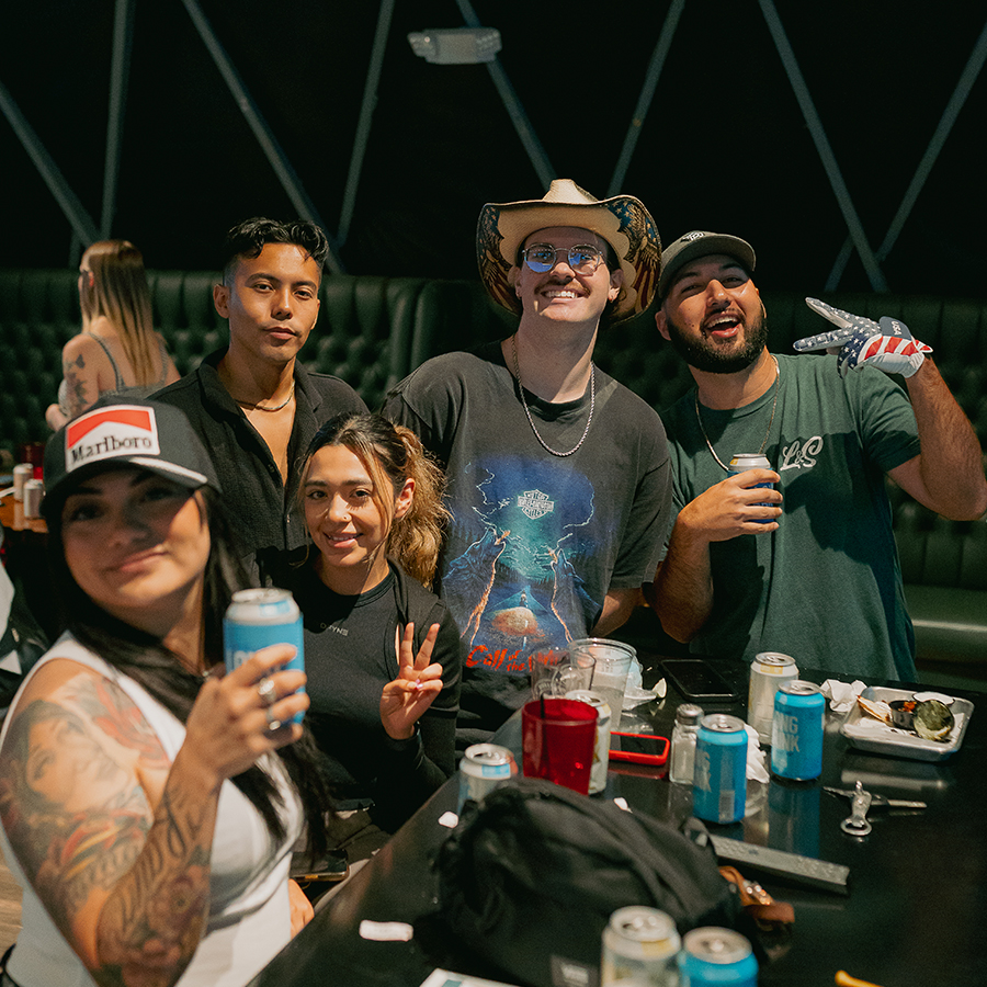 Mulligans Sports Bar & Golf Club - gallery