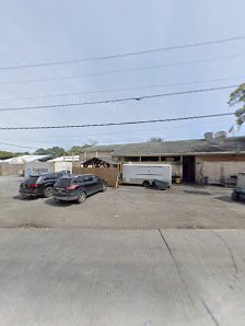 Thunderbolt Indoor Golf & Games - featured