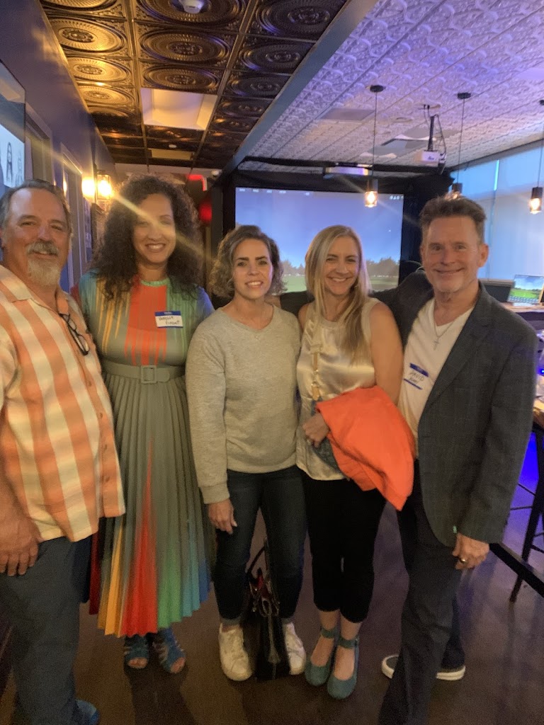 Doglegs Golf Lounge - review