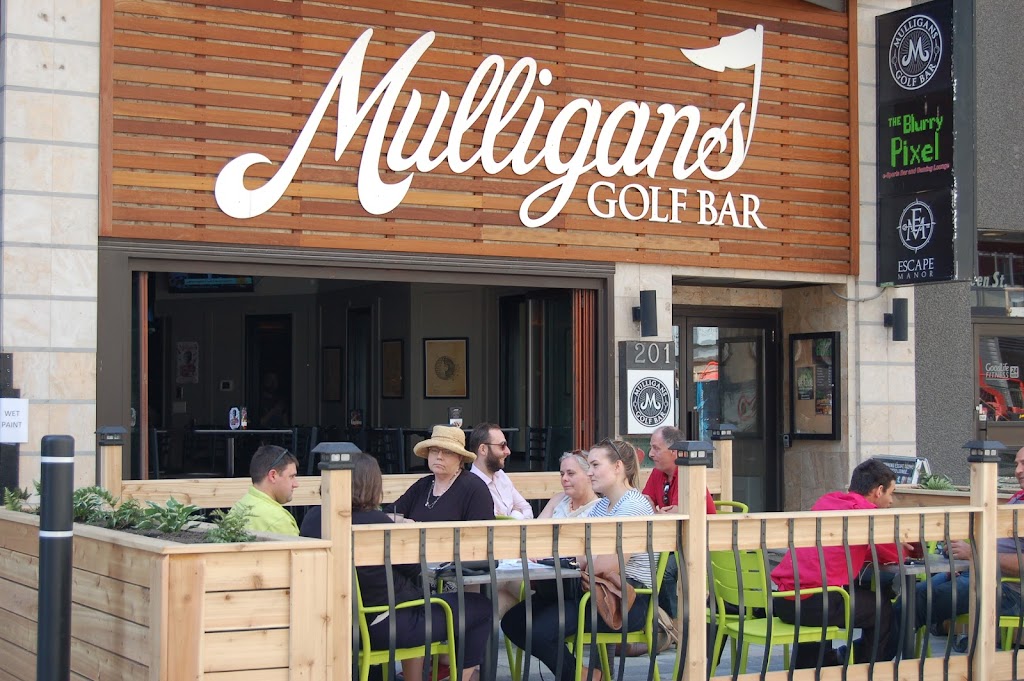 Mulligans Golf Bar - featured