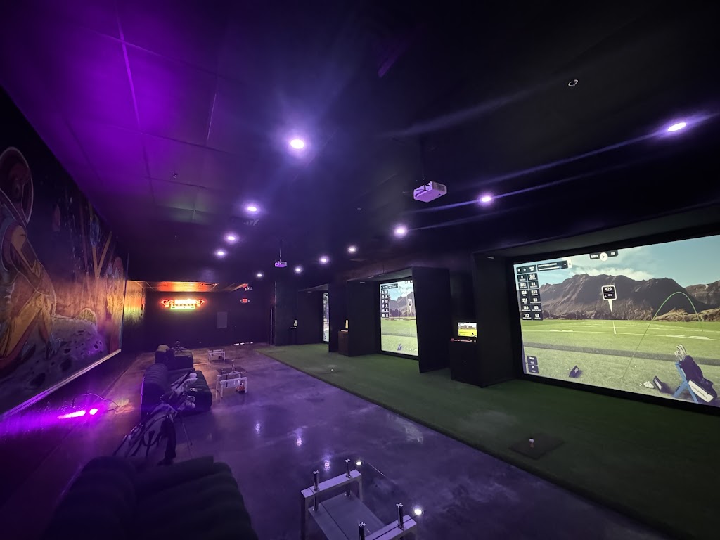 2 Birdies 1 Lounge Indoor Golf - featured