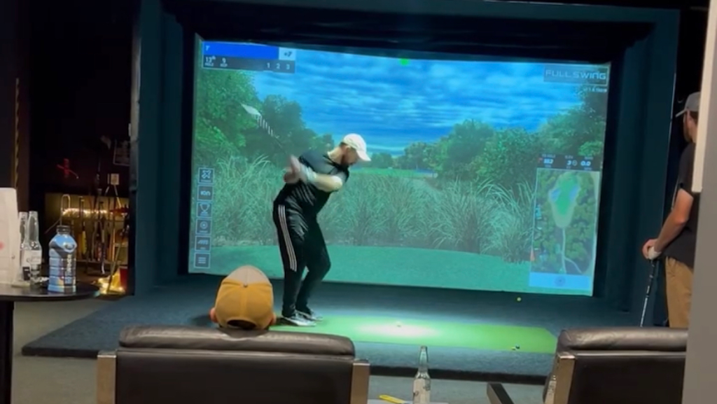 Harrisburg Golf Simulator - featured