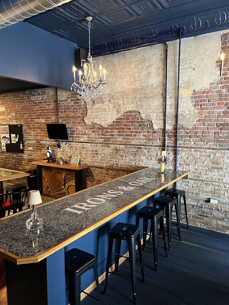 Irons & Oak - featured