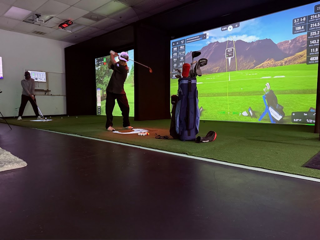 Easley Golf Lounge - featured