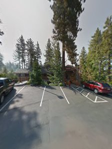 Stingers Golf Lounge - Bar & Simulators - featured