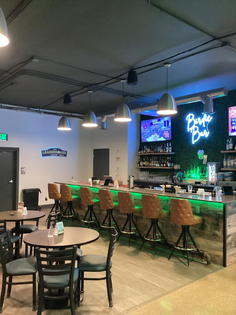 The Leaderboard Indoor Golf - featured