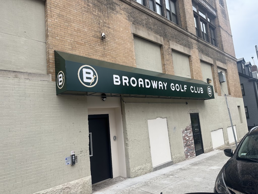 Broadway Golf Club - featured