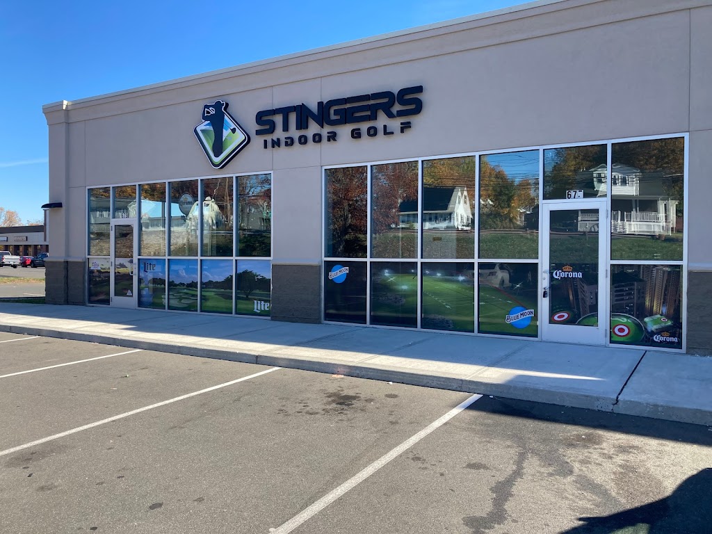 Stingers Indoor Golf - featured