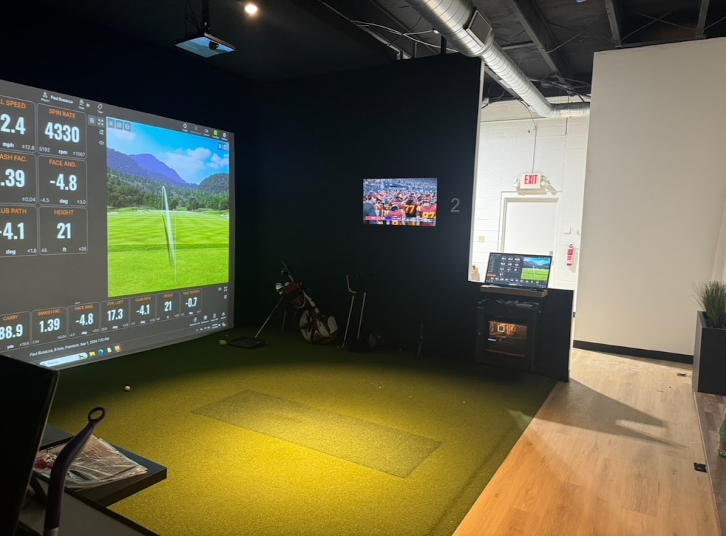 Desert Links Indoor Golf - featured