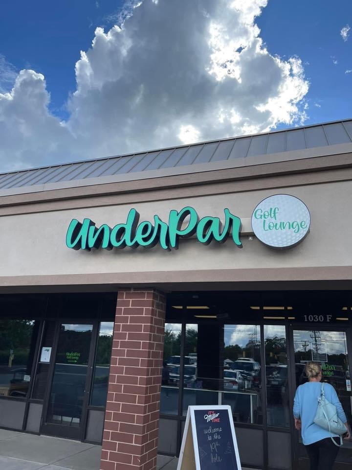 UnderPar Golf Lounge - featured