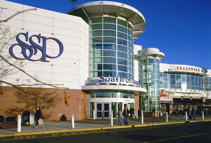 Golf Lounge 18 - featured