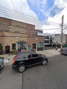 Brooklyn Red Hook Golf - gallery