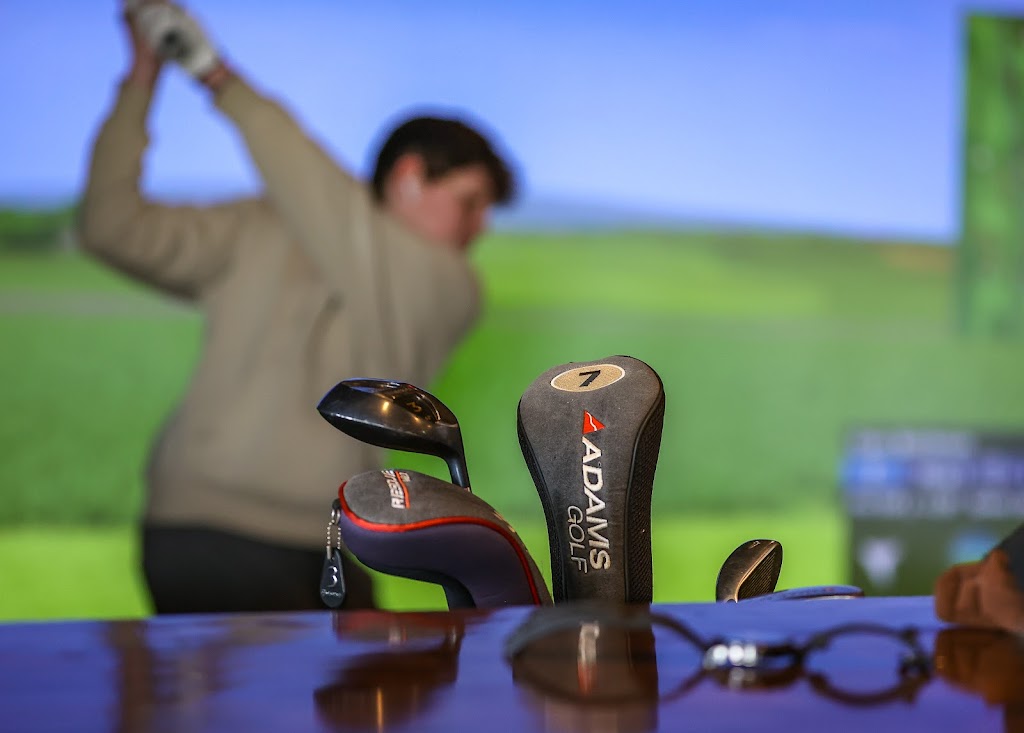 24/7 Golf Lansing - gallery