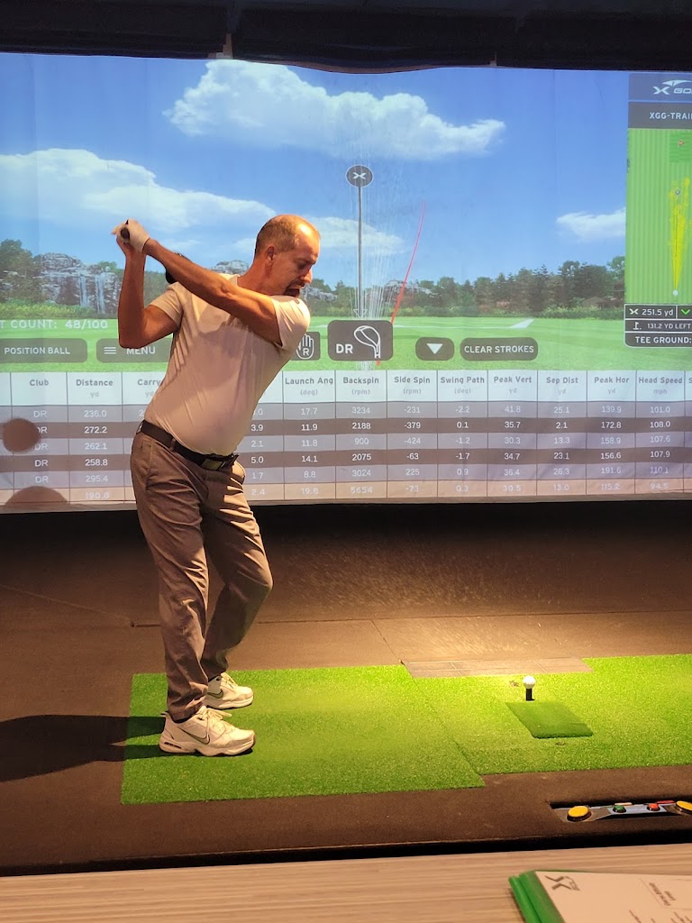 X-Golf Traverse City - gallery