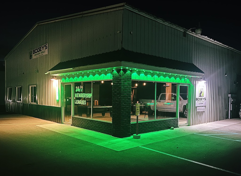Bogey's Indoor Golf of Alpena - gallery