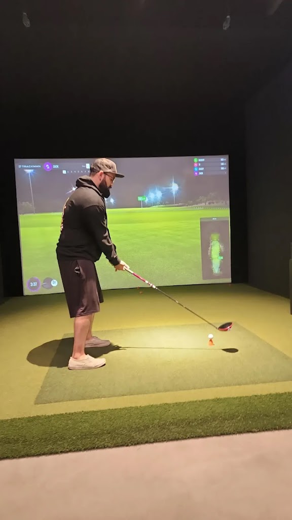 West Texas Golf Lounge - gallery