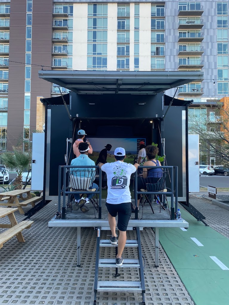 Dryvebox Golf Simulator - Lincoln Park Golf Course - gallery