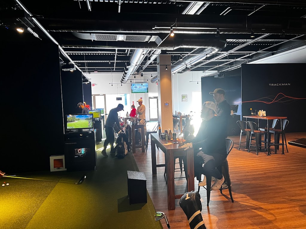 Golf Tavern - gallery