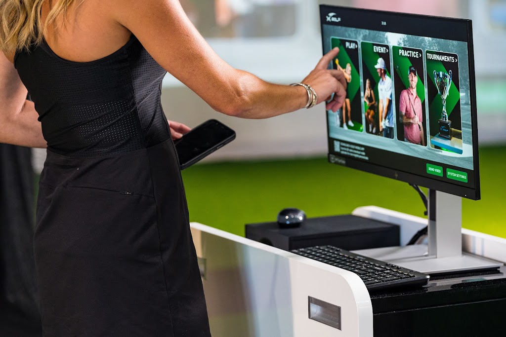 X-Golf Rockford - gallery