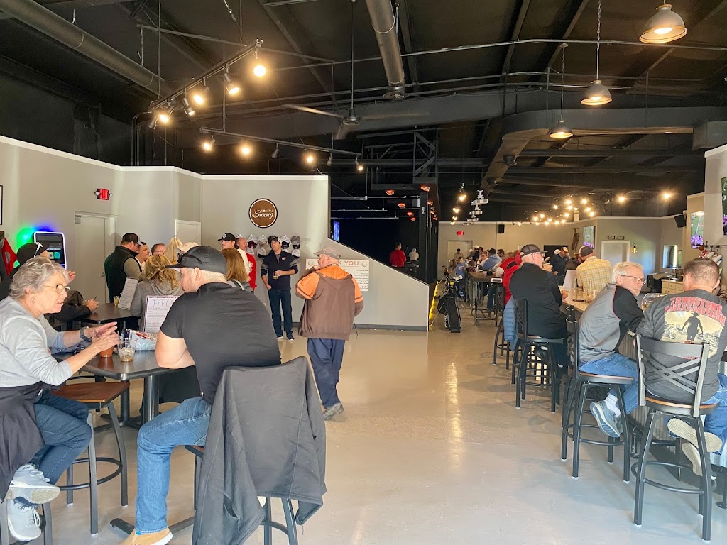 Coastal Swing Golf & Bar - gallery