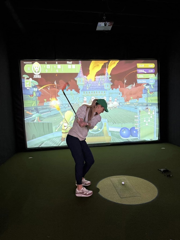 Par Tee Time Golf & Sports Bar - gallery