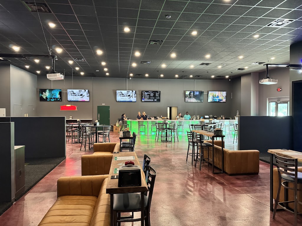 Bogeys Golf Suites - gallery