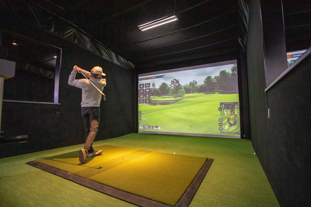 PGA TOUR Superstore Orland Park - gallery