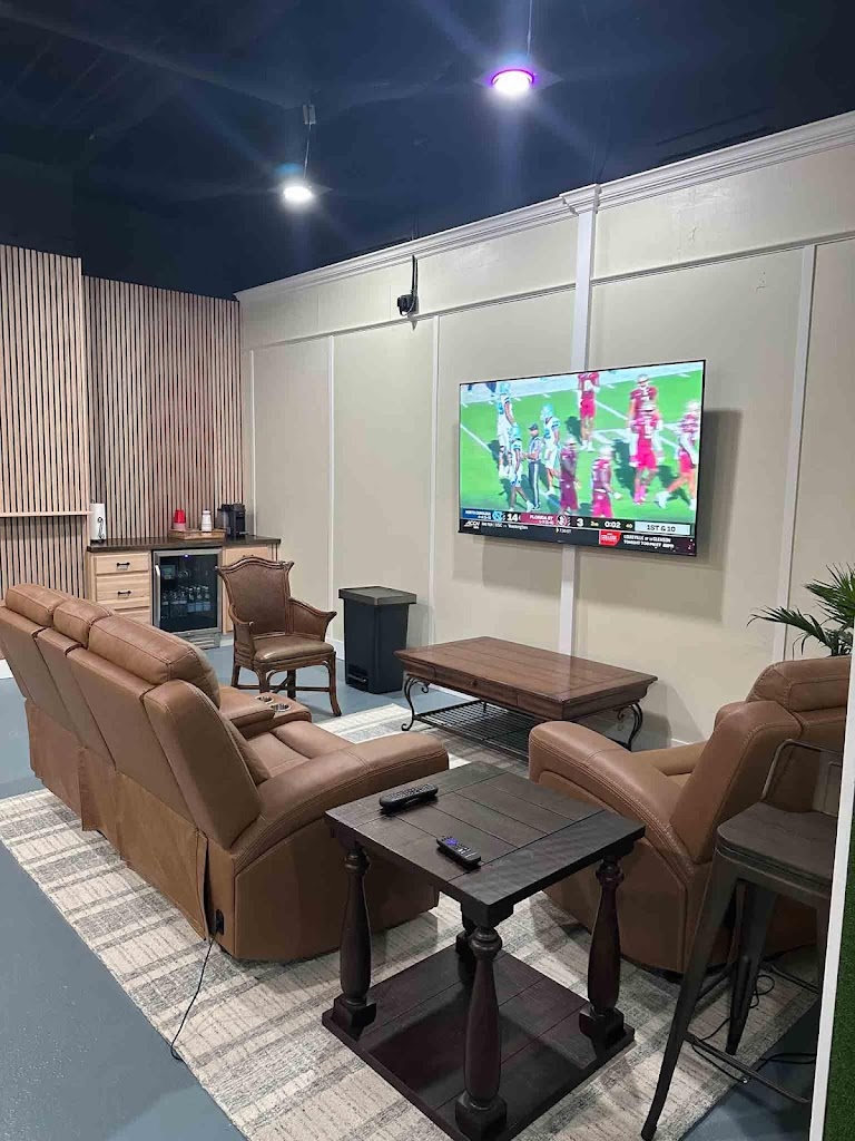 Indoor Birdies - gallery