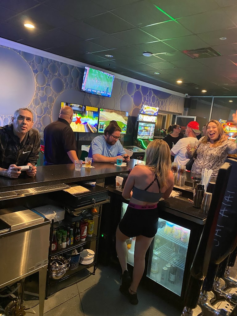 Level 19 gaming lounge - gallery