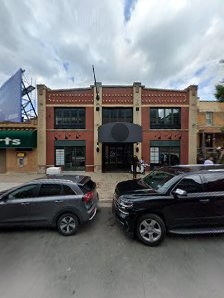 X-Golf Wrigleyville - gallery