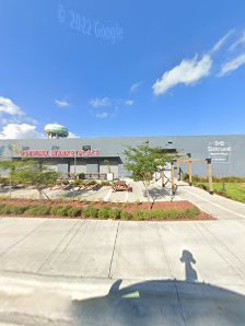 Strokes N Drivers Indoor Golf - gallery