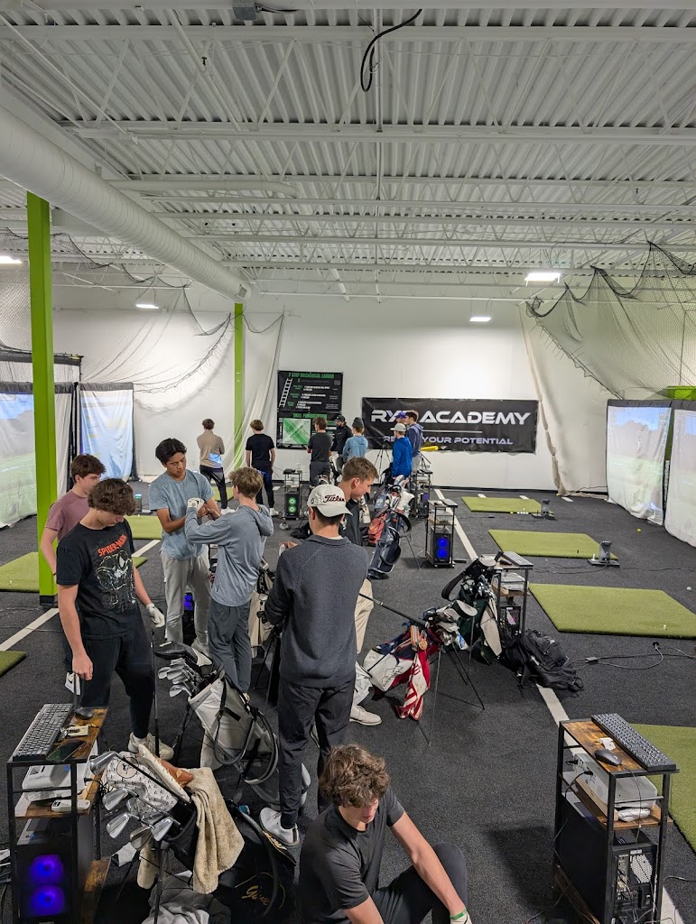 24 Golf Edina - review