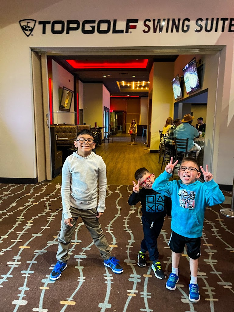 Topgolf Swing Suite at iPlay America - review