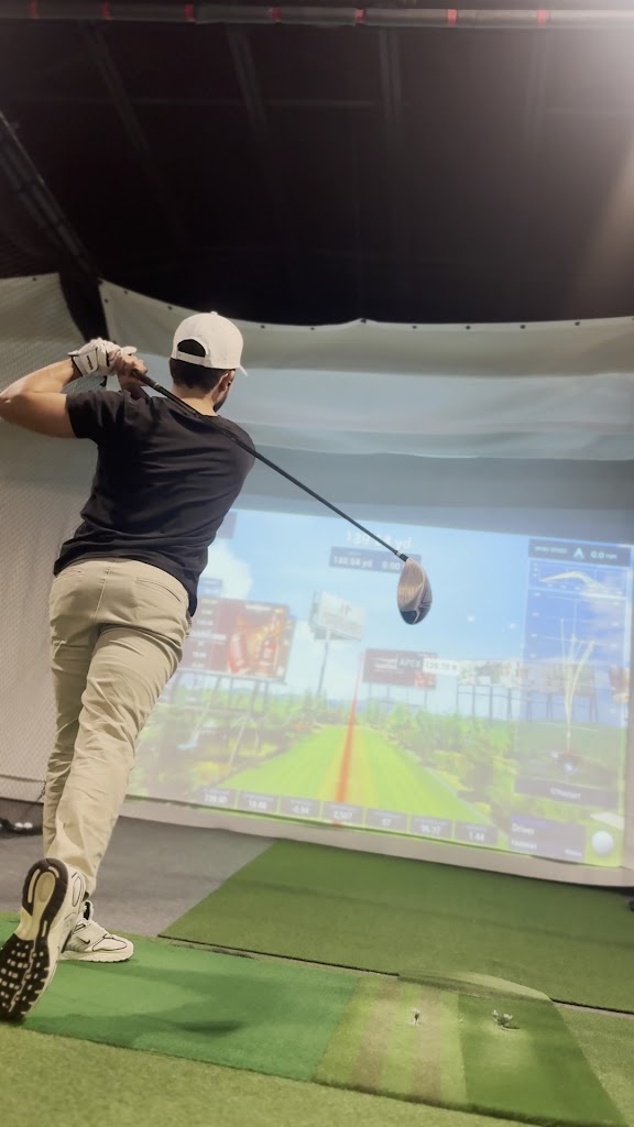 IDG CLUB Golf & Cafe - review