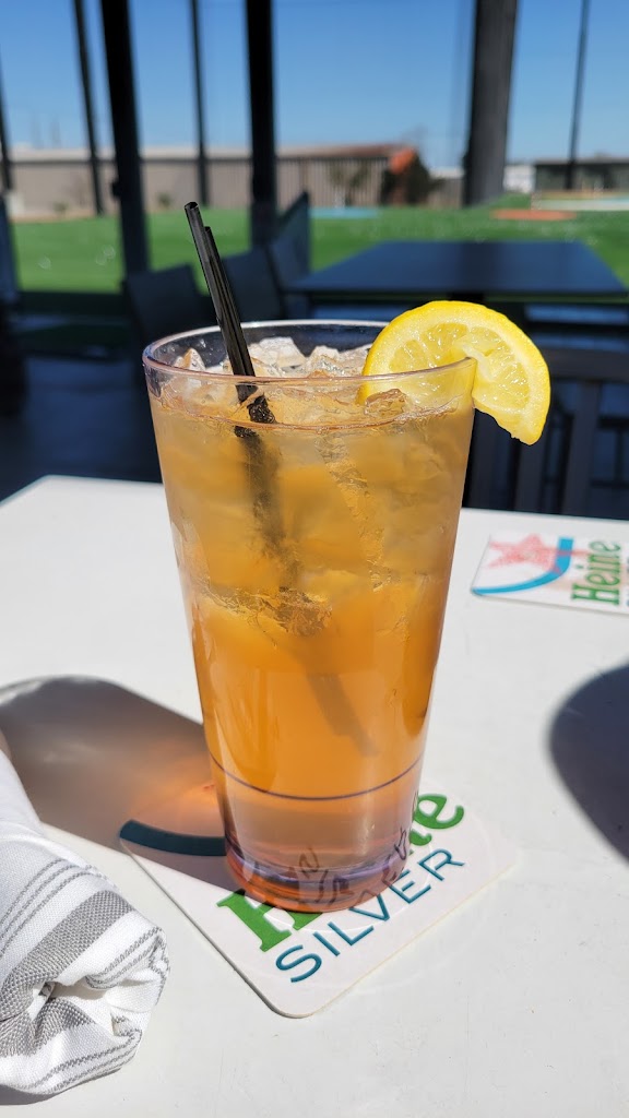 5 Under Golf Center - review