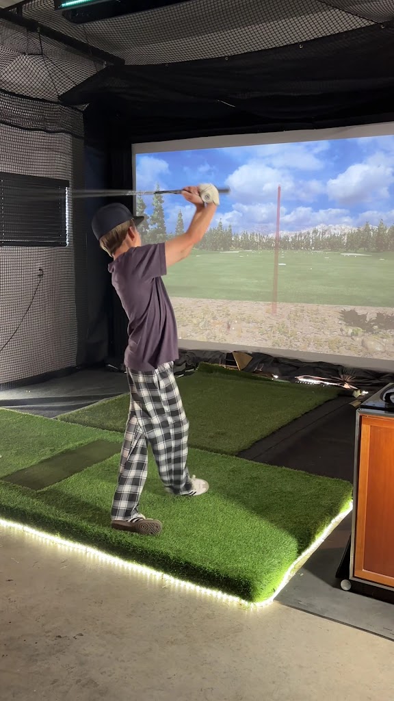 FORE! Corners Golf - review