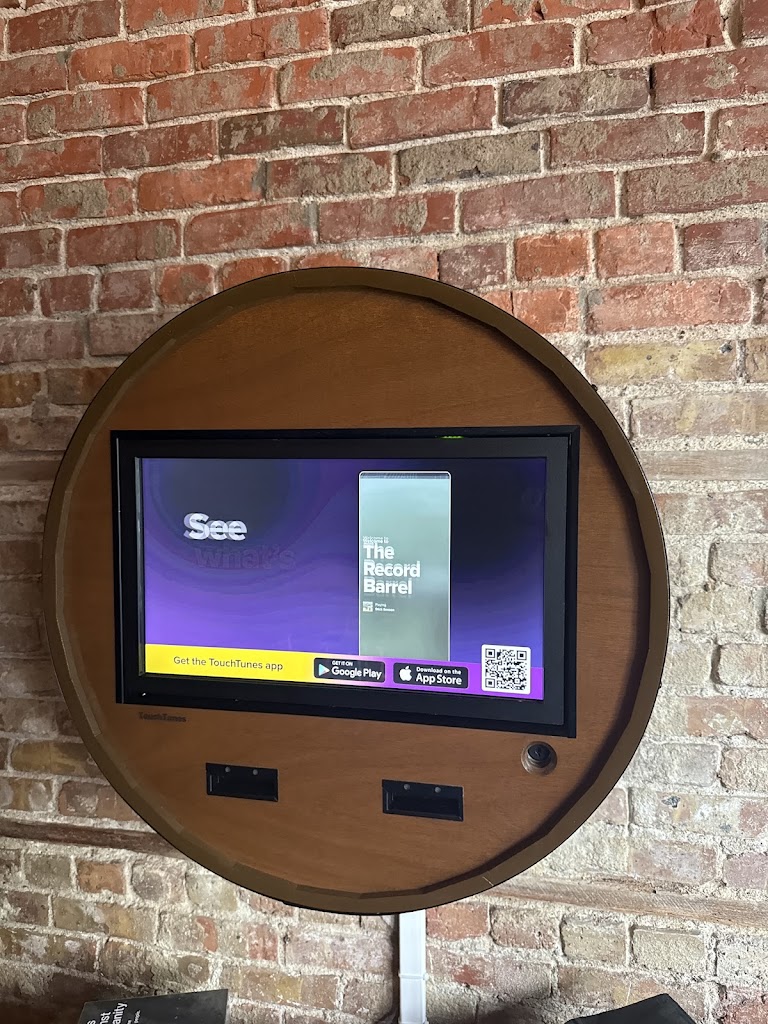 Irons & Oak - review