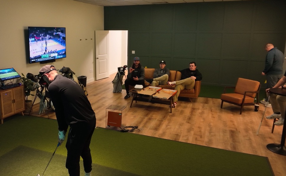 Buckets Indoor Golf - review