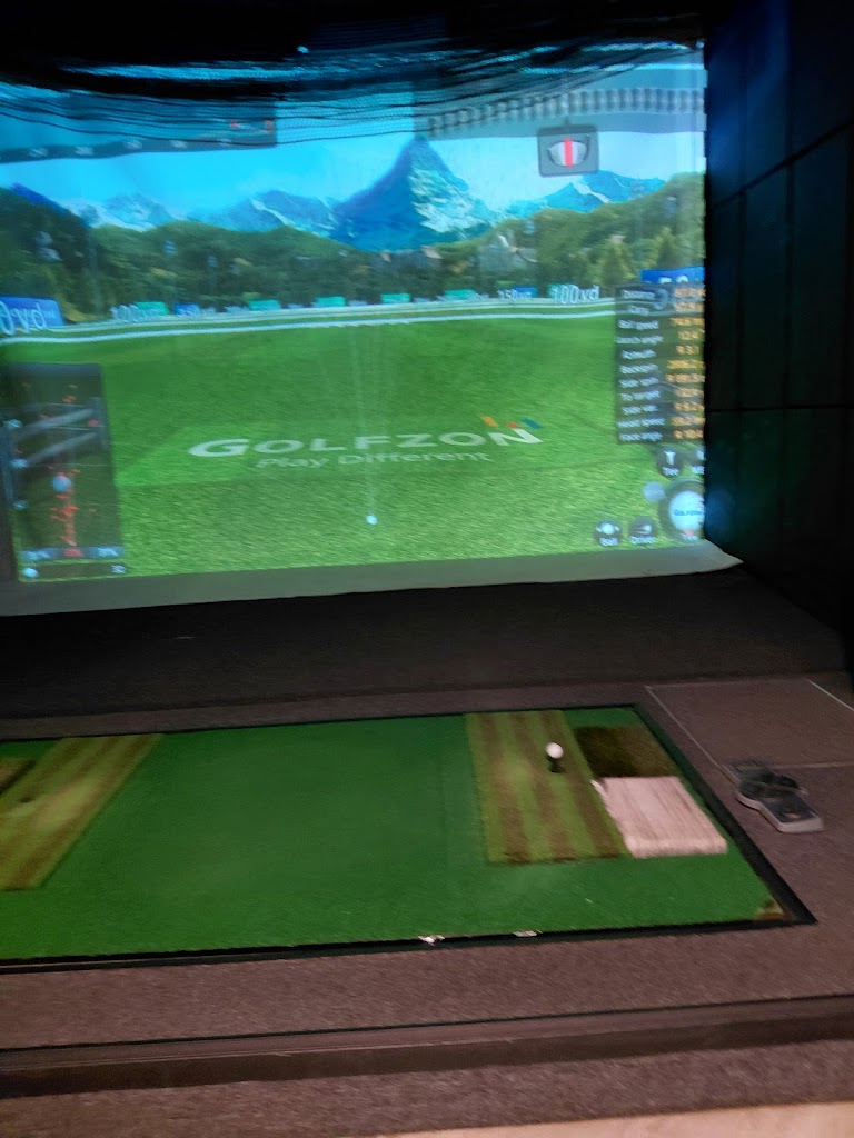 BIRDI GOLF Restaurant, Bar & Event Center - review