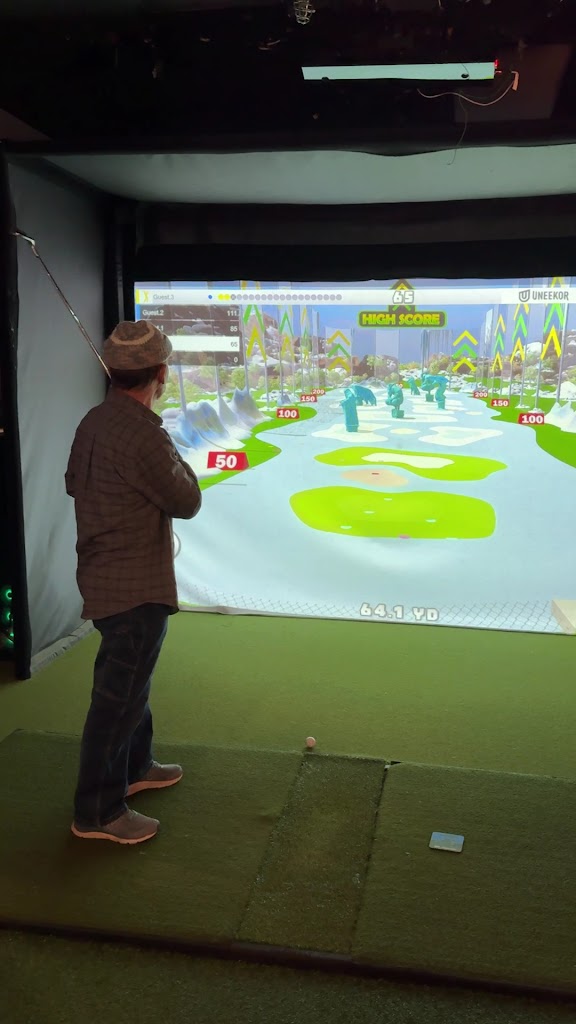 UnderPar Golf Lounge - review