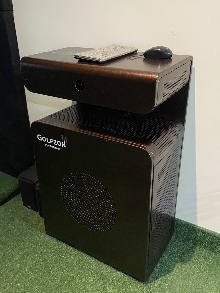 Rodeo Plaza Screen Golf - review