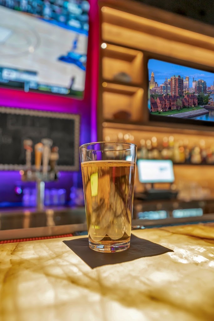 Gimme Golf | Golf Simulators & Sports Bar - review