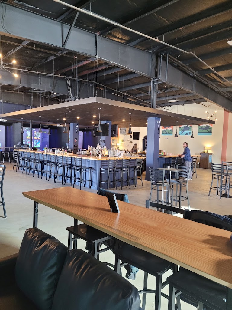 Back Nine Indoor Golf Lounge - review